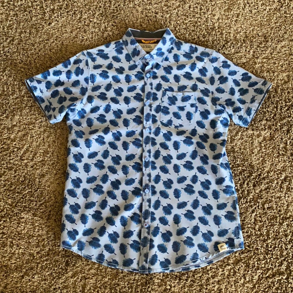 Men’s Free Plant button up short sleeve shirt